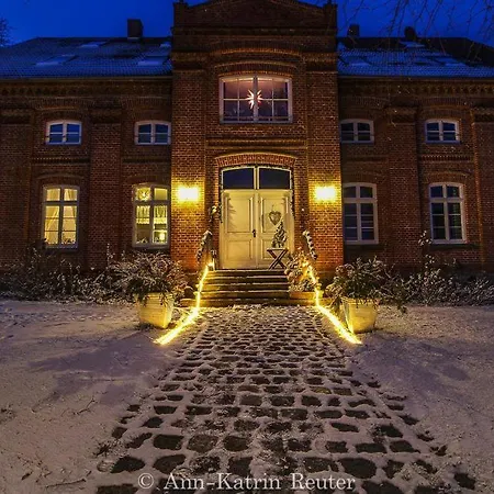 Apartment Gutshof Dubnitz Gutshof Dubnitz -ferienwohnung 2  Lilli *